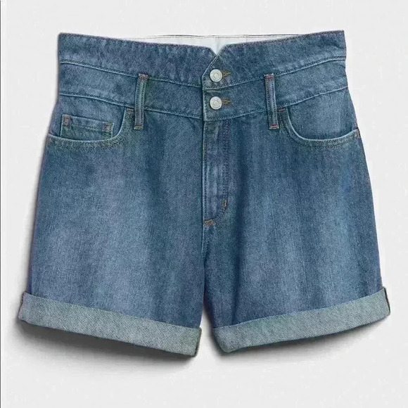 Banana Republic Petite High-Rise Pieced Pull-On Denim Short - Picture 6 of 9